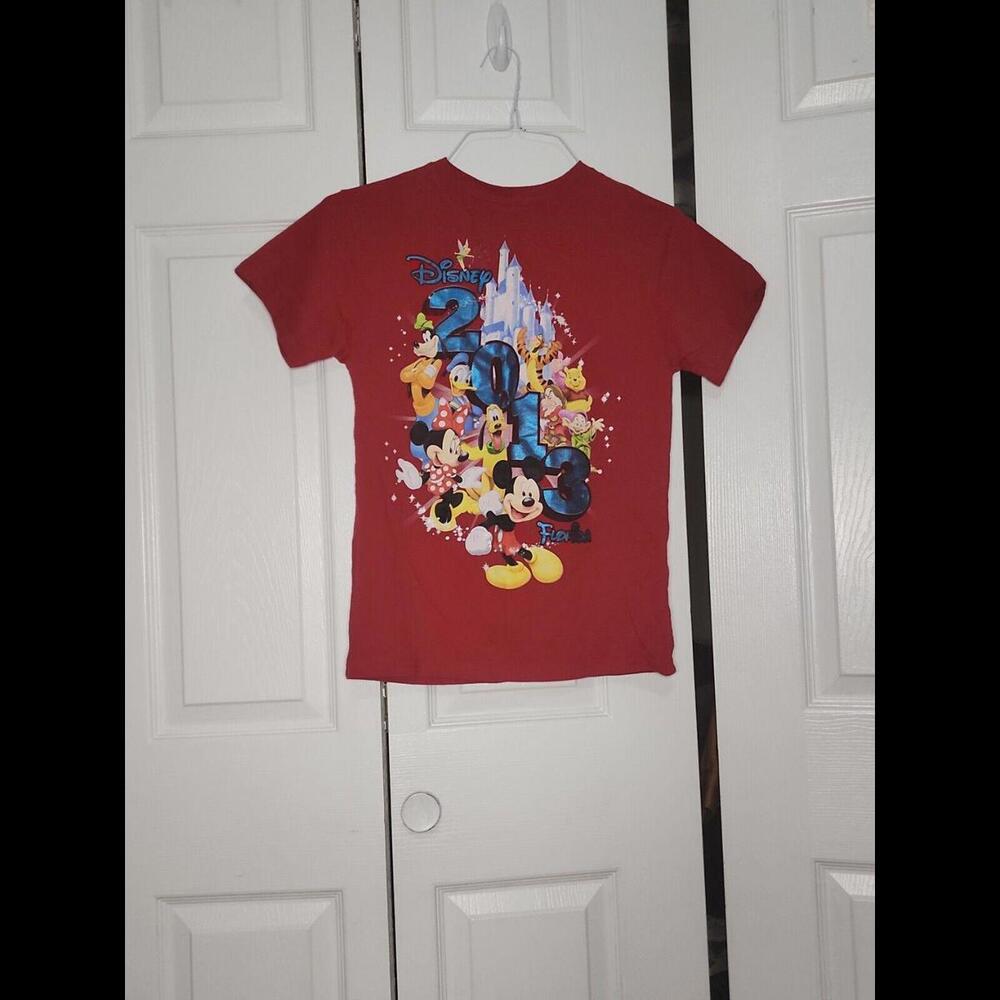 Disney 2013 Florida Mickey And Friends Walt Disney Red Kids Size L T-Shirt